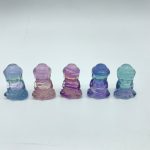 mini-bambino-buddha-arcobaleno-fluorite-intaglio-all’ingrosso-all’ingrosso-cristalli-740404