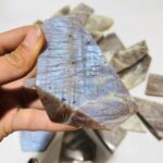 32-pieces-blue-moonstone-mixed-sunstone-free-form-wholesale-crystals-388216