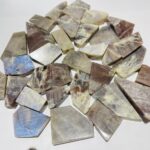 32-pieces-blue-moonstone-mixed-sunstone-free-form-wholesale-crystals-388216