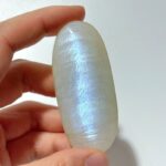 67-pieces-high-quality-small-blue-moonstone-palm-210786