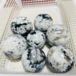 7-pieces-large-moonstone-sphere-ball-wholesale-crystals-597930