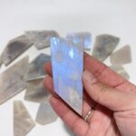 high-quality-moonstone-free-form-slab-crystal-wholesale-401559