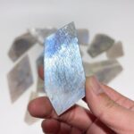 high-quality-moonstone-free-form-slab-crystal-wholesale-401559