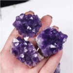 small-amethyst-crystal-clusters-751606