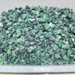 zoisite-gravel-stone-crystal-chips-wholesale-wholesale-crystals-466114